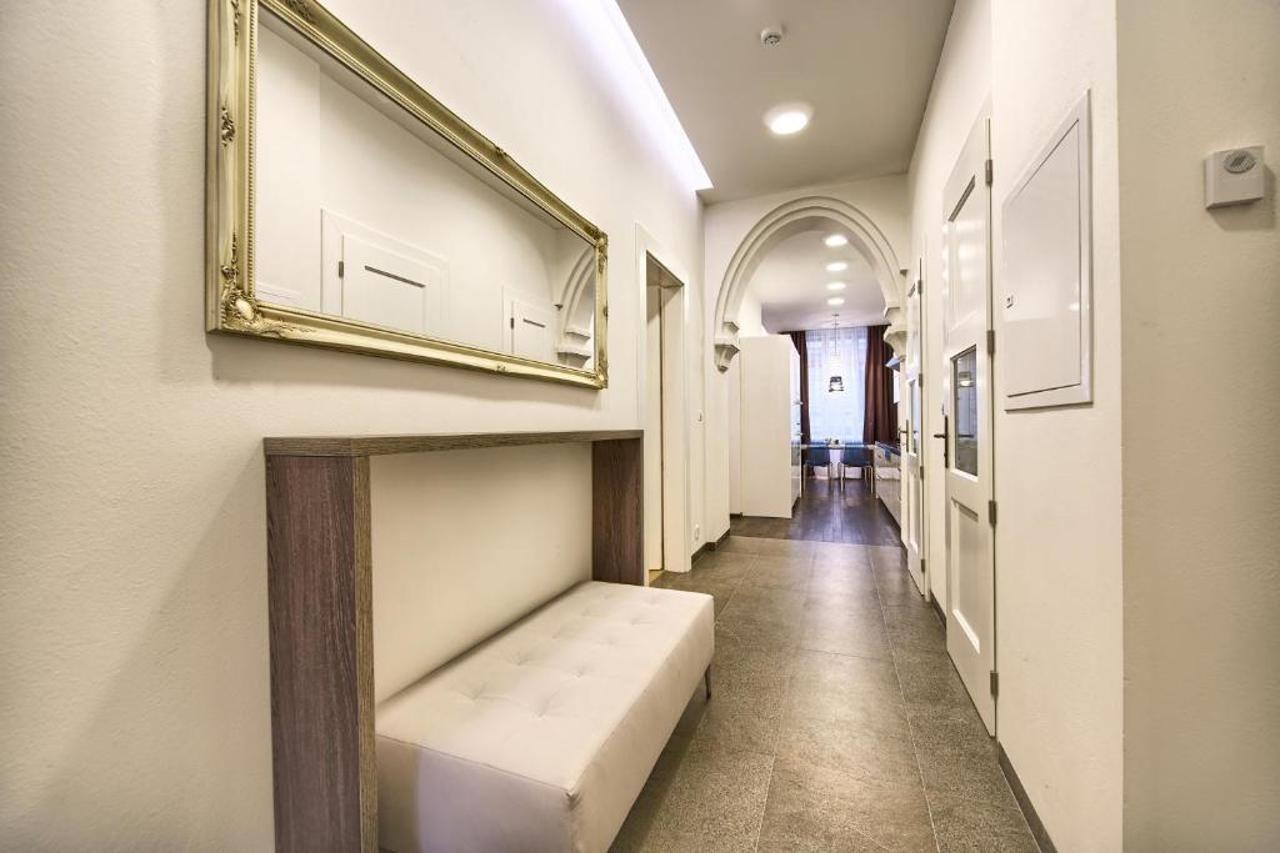 Krizovnicka Apartment プラハ エクステリア 写真